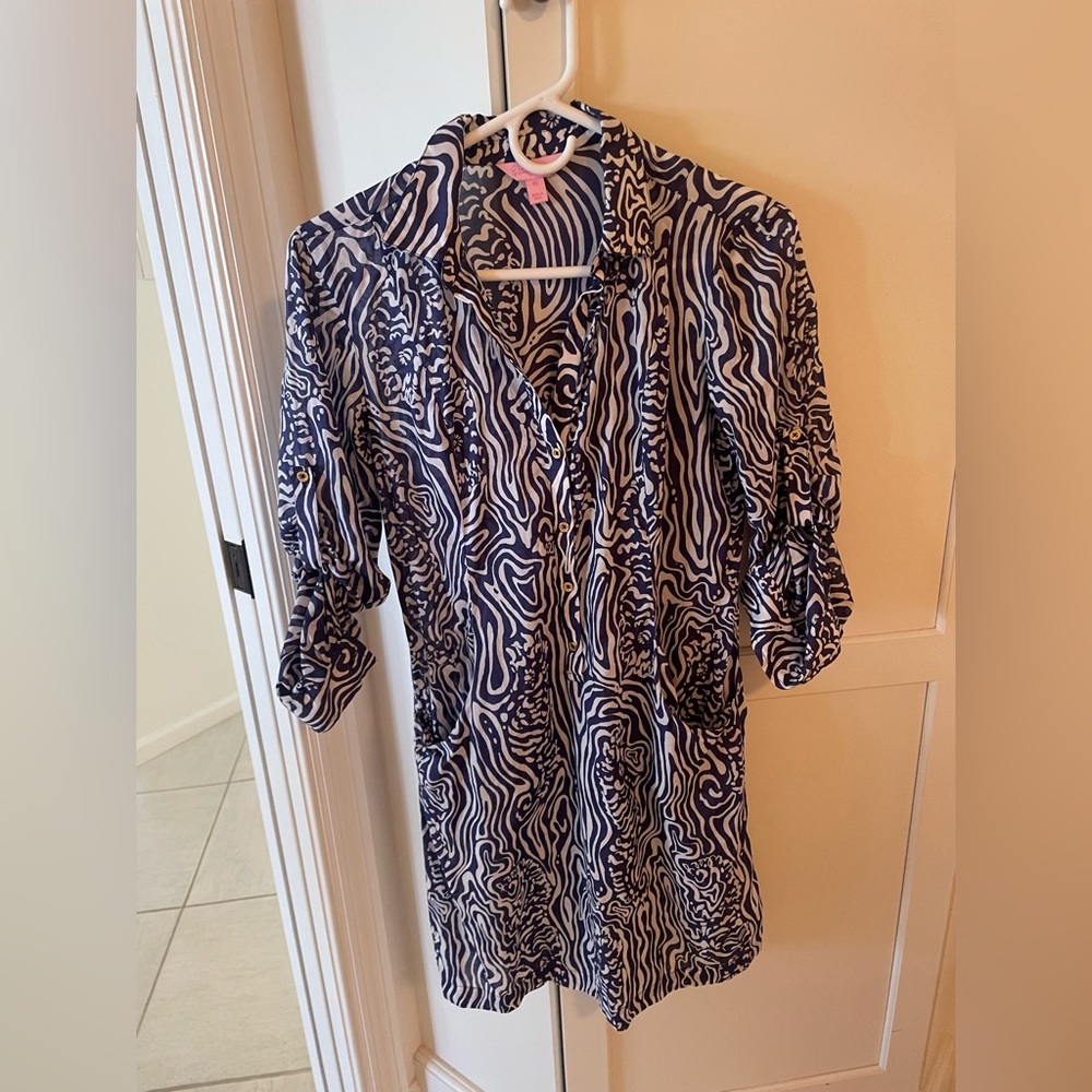 Lilly Pulitzer blue and white animal print dress